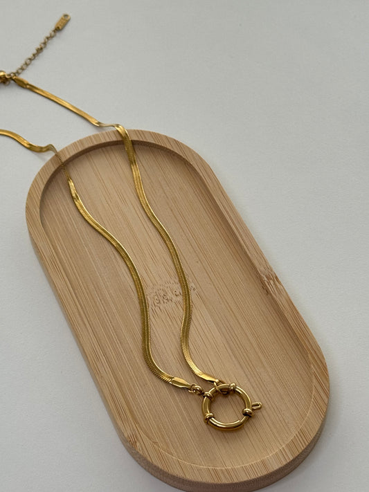 B-Loop Pendant Necklace