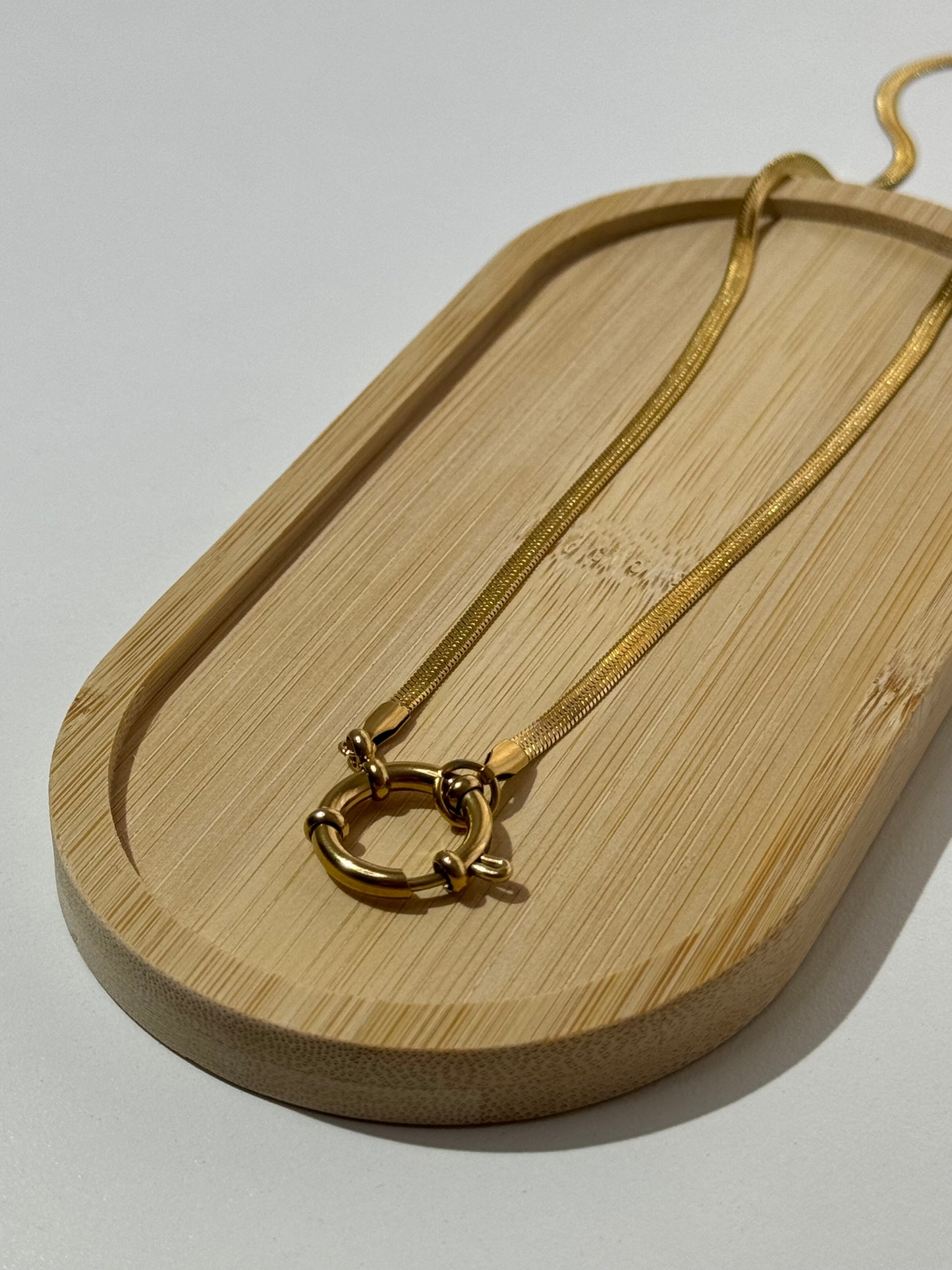 B-Loop Pendant Necklace